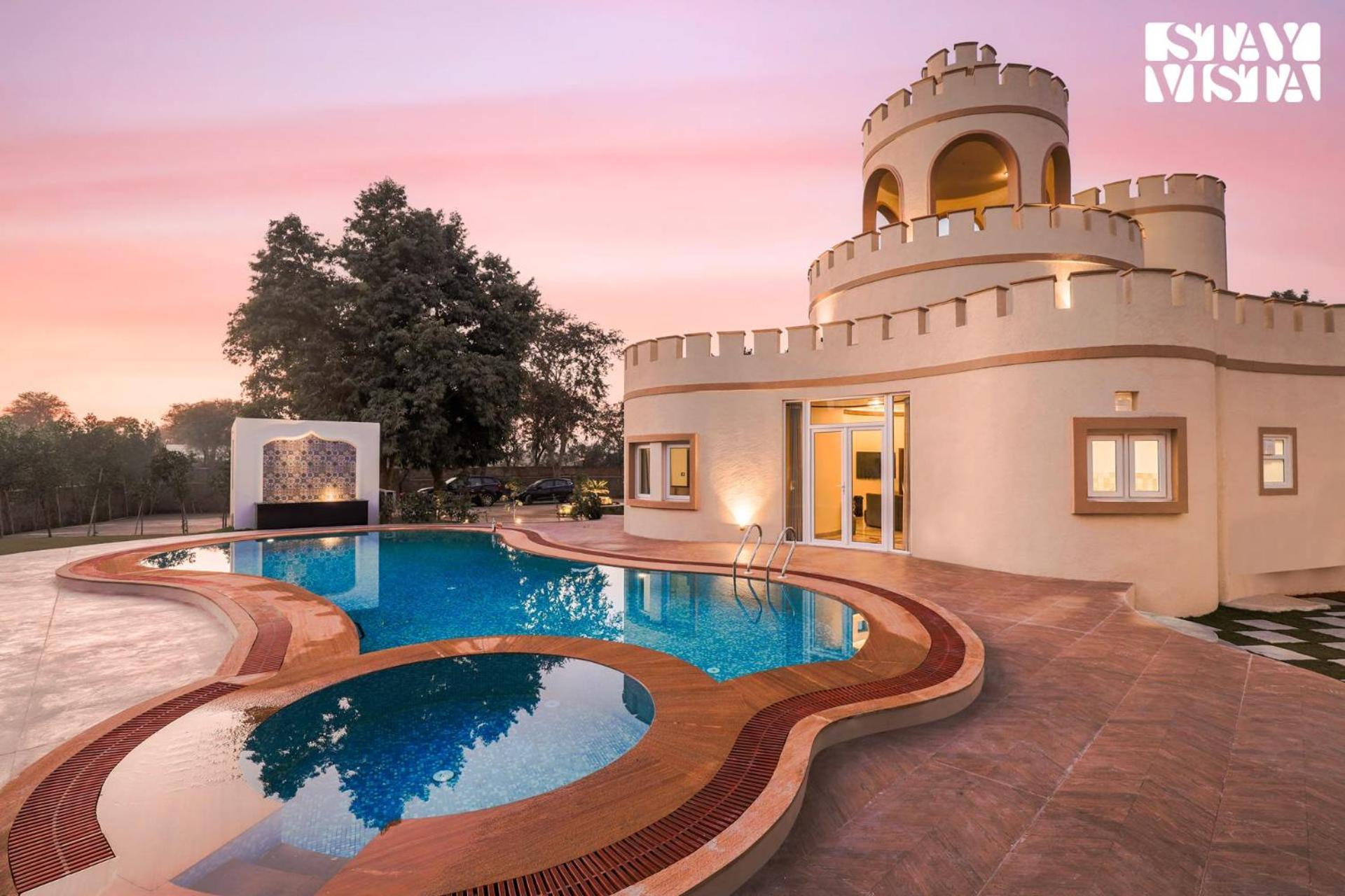 Stayvista'S Mystic Castle With Terrace, Swimming Pool, Lawn With Gazebo Dźajpur Zewnętrze zdjęcie