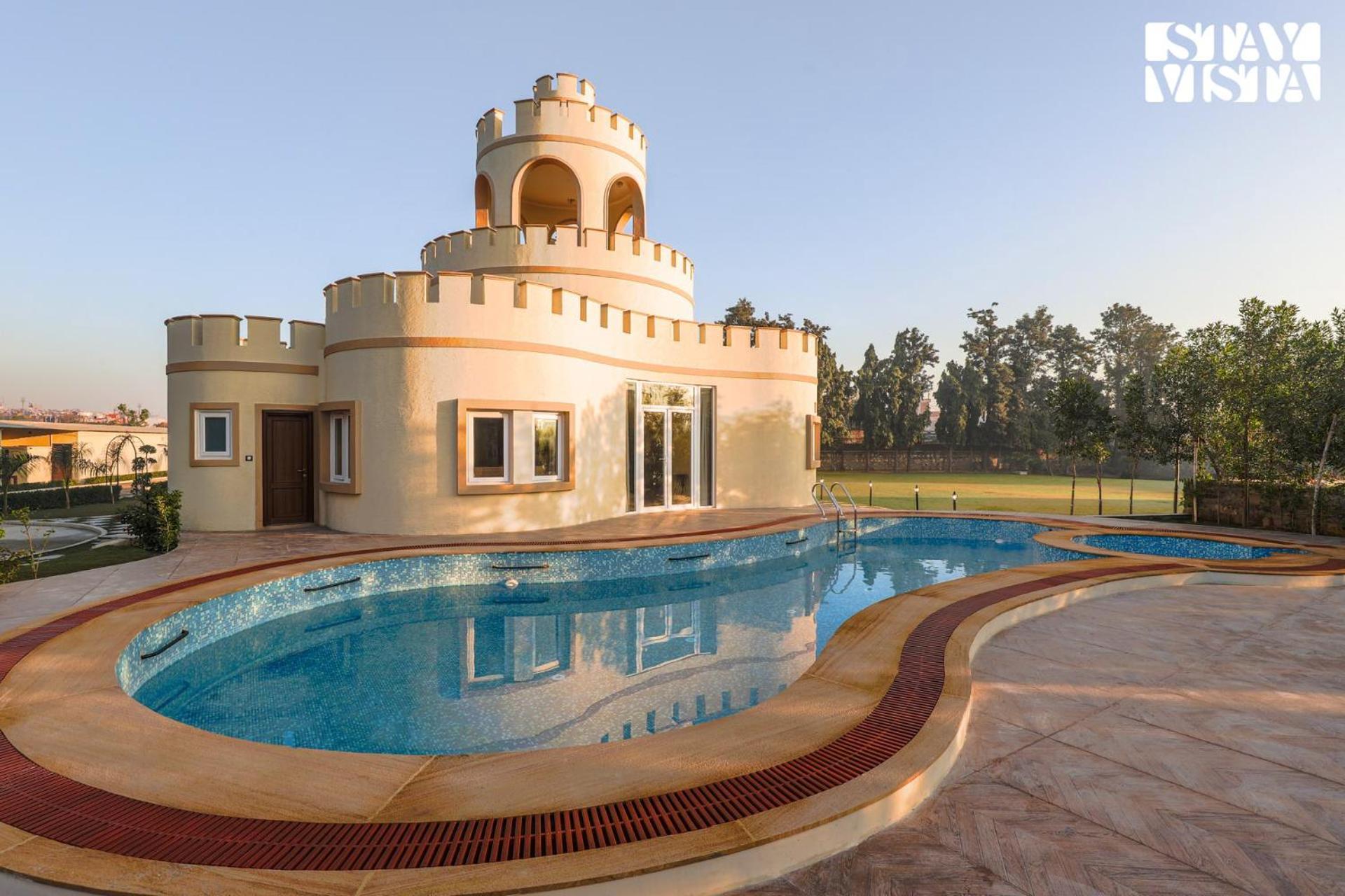 Stayvista'S Mystic Castle With Terrace, Swimming Pool, Lawn With Gazebo Dźajpur Zewnętrze zdjęcie